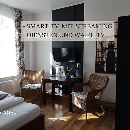 Haus Krabbe Zimmer Ohne Kueche, Fuer 1-2 Personen, Doppelbett, Zentral Gelegen Zwischen Cuxhaven Und Bremerhaven, Hunde Kostenfrei Willkommen, Kostenfreier Parkplatz Wremen Exteriör bild